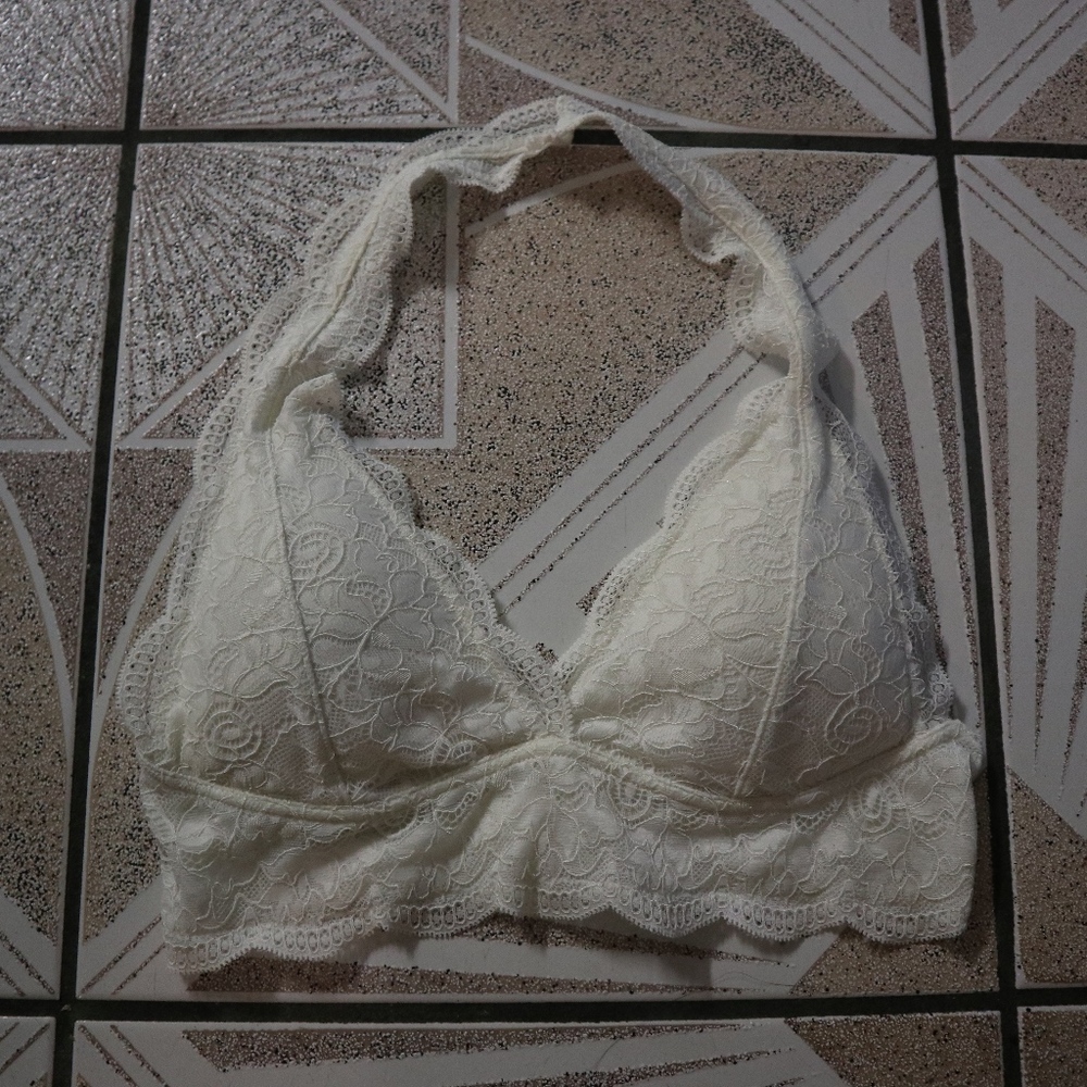 NWOT Lace Halter Bralette